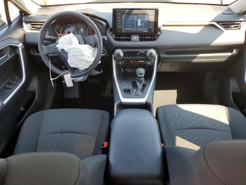 Photo 8 from auction – 2021 TOYOTA RAV4 with VIN 2T3P1RFV8MC163565
