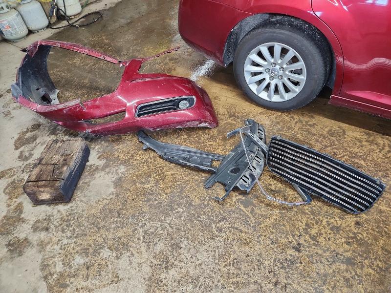 Photo 12 from auction – 2013 CHRYSLER 300 with VIN 2C3CCAAG1DH669857