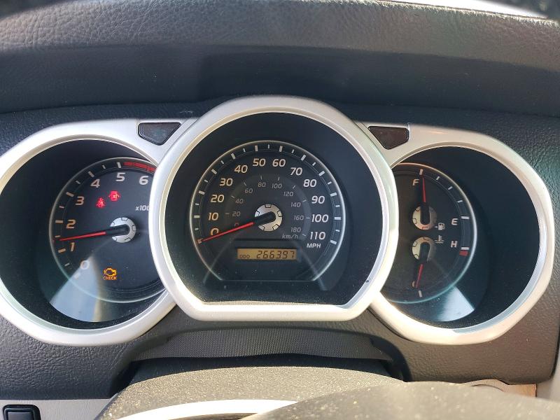 Photo 9 from auction – 2004 TOYOTA 4RUNNER with VIN JTEBT17R948014718