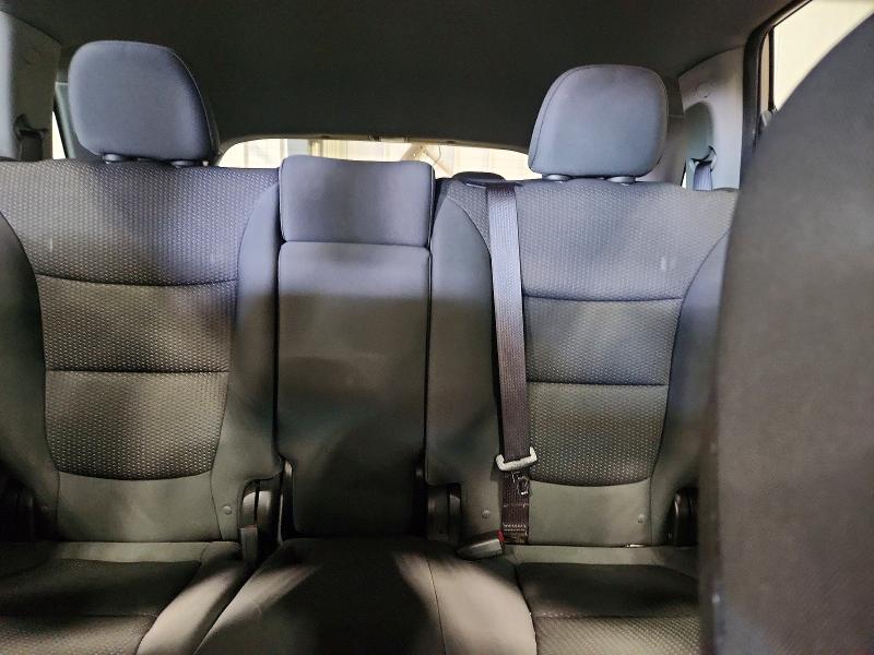 Photo 10 from auction – 2011 KIA SORENTO with VIN 5XYKTDA12BG096984