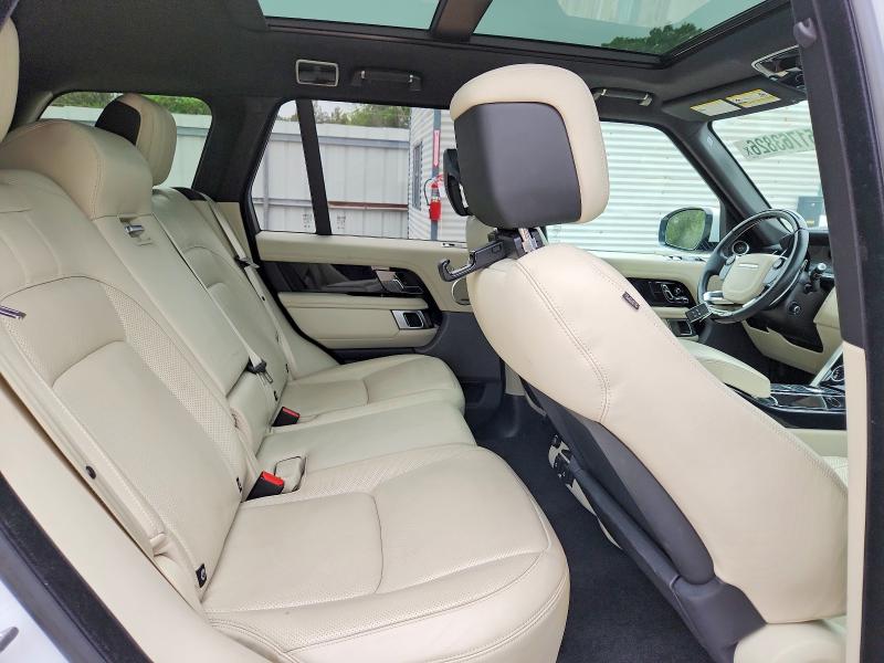 Photo 11 from auction – 2019 LAND ROVER RANGE ROVER with VIN SALGS2RE1KA545472