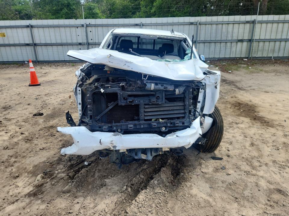 Photo 5 from auction – 2017 CHEVROLET SILVERADO with VIN 1GCVKSEC8HZ380064