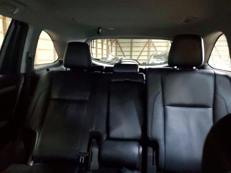 Photo 10 from auction – 2017 TOYOTA HIGHLANDER with VIN 5TDJZRFH1HS514377