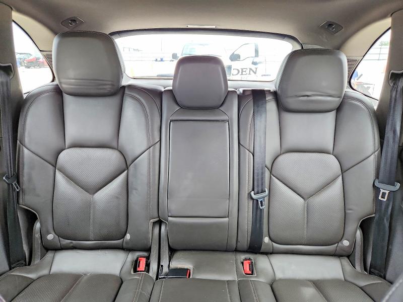 Photo 10 from auction – 2016 PORSCHE CAYENNE with VIN WP1AE2A25GLA63443