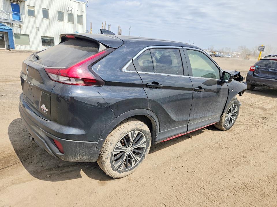 Photo 3 from auction – 2022 MITSUBISHI ECLIPSE CROSS with VIN JA4ATUAA3NZ603967