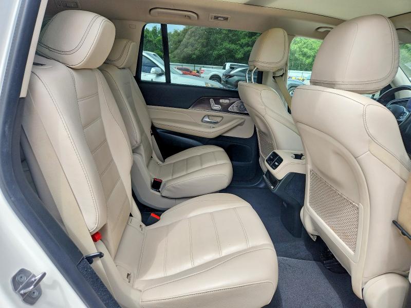 Photo 11 from auction – 2021 MERCEDES-BENZ GLS with VIN 4JGFF5KE5MA351478