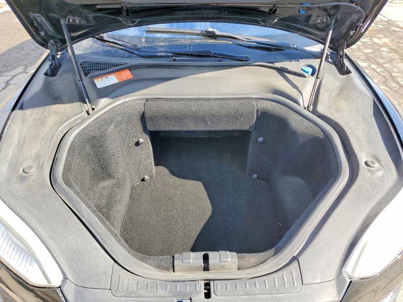 Photo 11 from auction – 2014 TESLA MODEL S with VIN 5YJSA1H13EFP51188