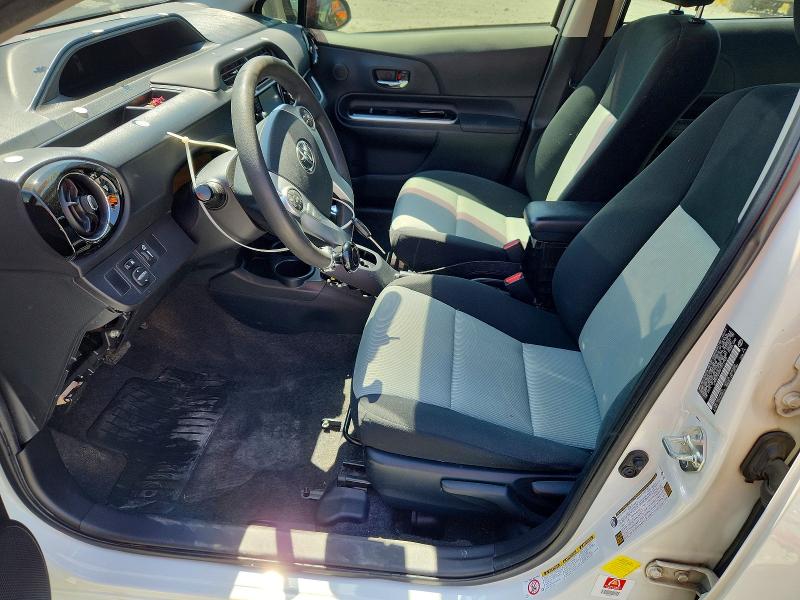 Photo 7 from auction – 2015 TOYOTA PRIUS C with VIN JTDKDTB34F1577705