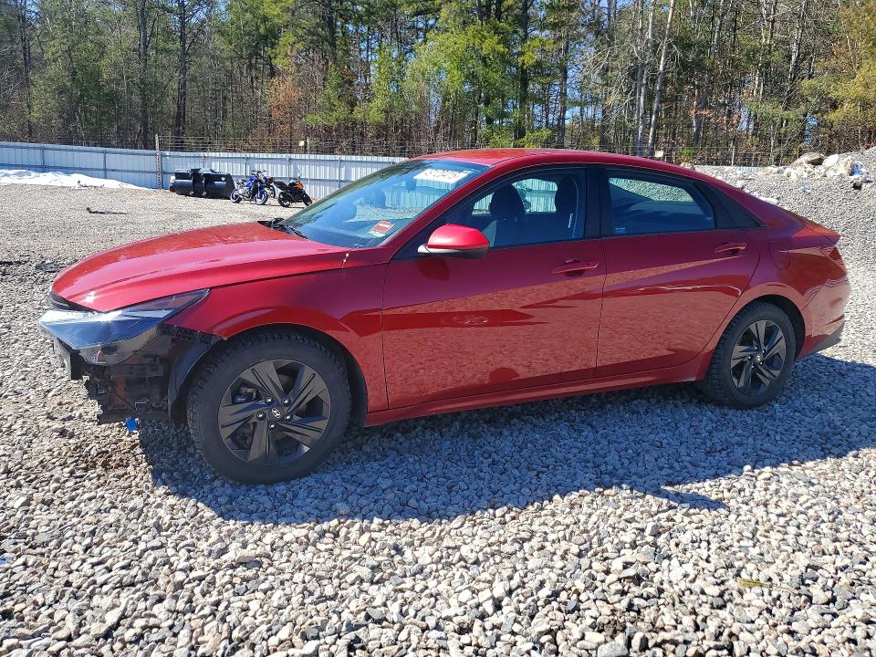 Photo 1 from auction – 2022 HYUNDAI ELANTRA with VIN KMHLM4AG2NU299880