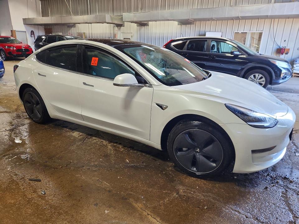 Photo 4 from auction – 2020 TESLA MODEL 3 with VIN 5YJ3E1EA5LF660286