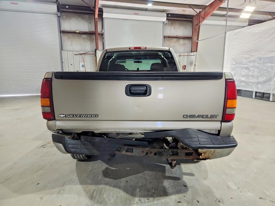 Photo 6 from auction – 2001 CHEVROLET SILVERADO with VIN 1GCEC19V01Z330428