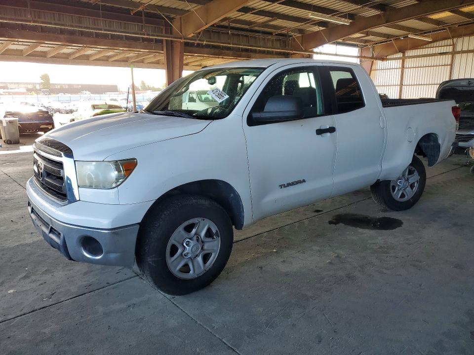 TOYOTA TUNDRA 2011 with VIN 5TFUM5F14BX019714 - Photo from auction