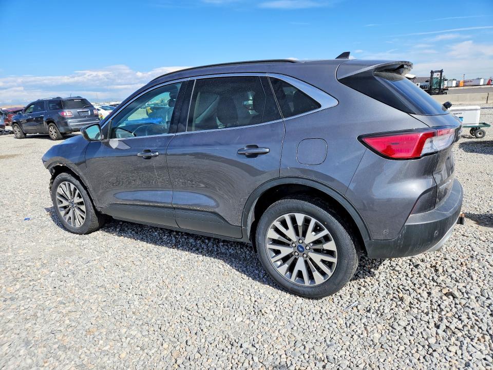 Photo 2 from auction – 2021 FORD ESCAPE with VIN 1FMCU9J98MUB35966
