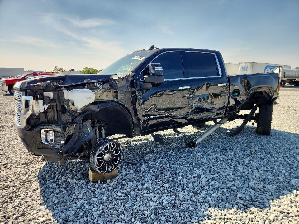 GMC SIERRA 2022 with VIN 1GT49REY7NF114589 - Photo from auction