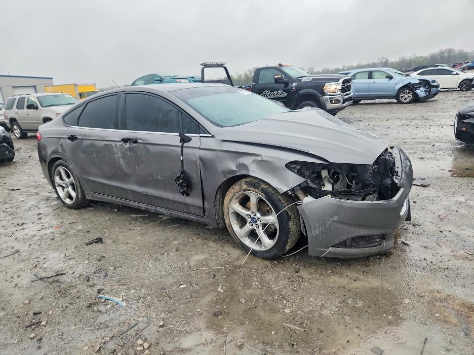 Photo 4 from auction – 2013 FORD FUSION with VIN 3FA6P0HR9DR133439
