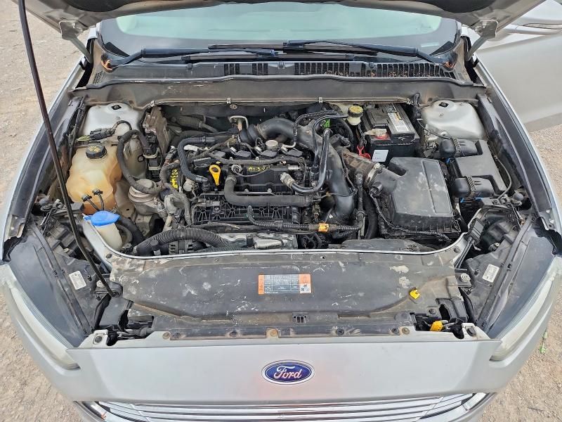 Photo 11 from auction – 2016 FORD FUSION with VIN 3FA6P0HD8GR152931