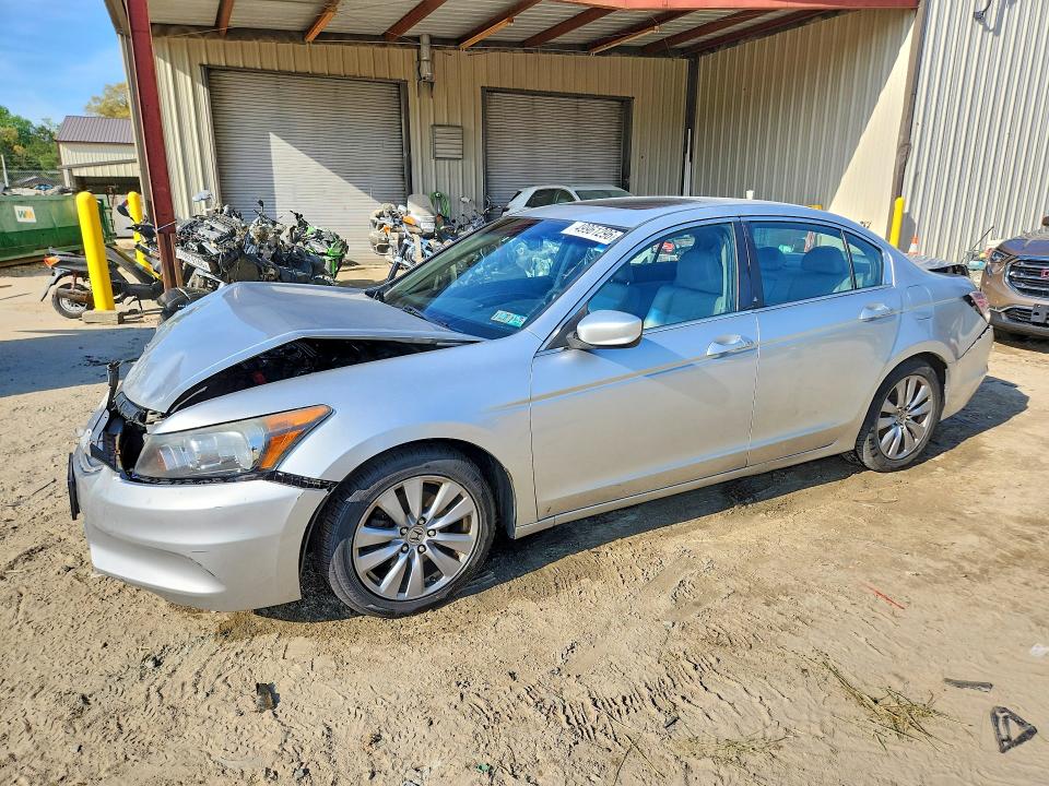 HONDA ACCORD 2012 с VIN 1HGCP2F81CA094147 - Фото с аукциона