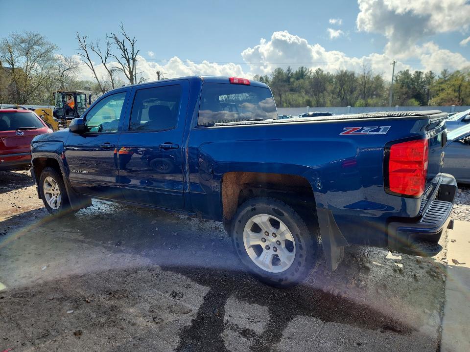 Photo 2 from auction – 2017 CHEVROLET SILVERADO with VIN 3GCUKRECXHG459837