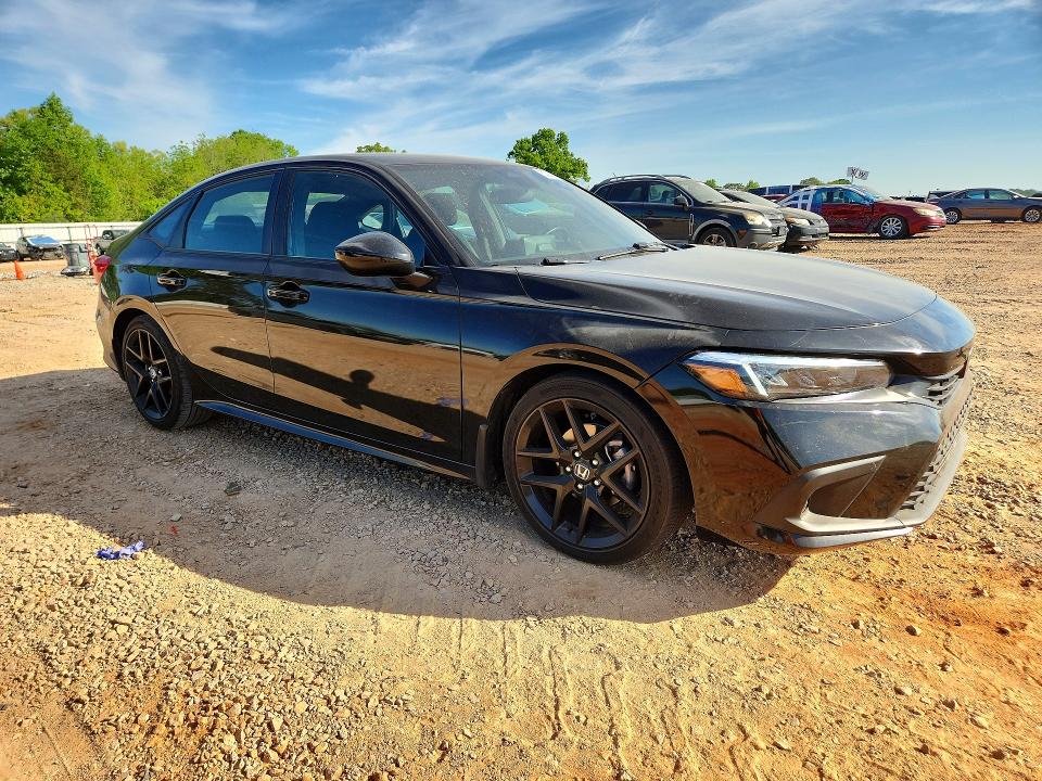 Photo 4 from auction – 2022 HONDA CIVIC with VIN 2HGFE2F5XNH606209