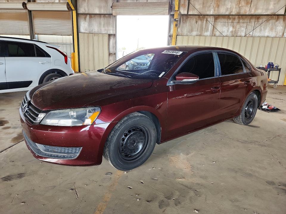 VOLKSWAGEN PASSAT 2012 with VIN 1VWAP7A37CC033465 - Photo from auction