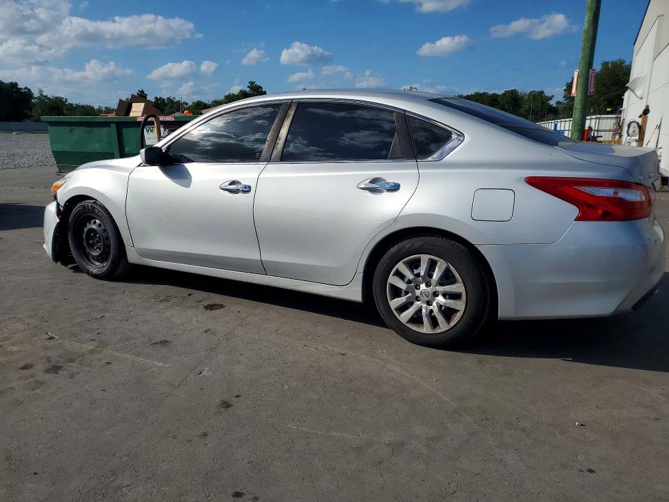 Photo 2 from auction – 2017 NISSAN ALTIMA with VIN 1N4AL3AP8HC232368