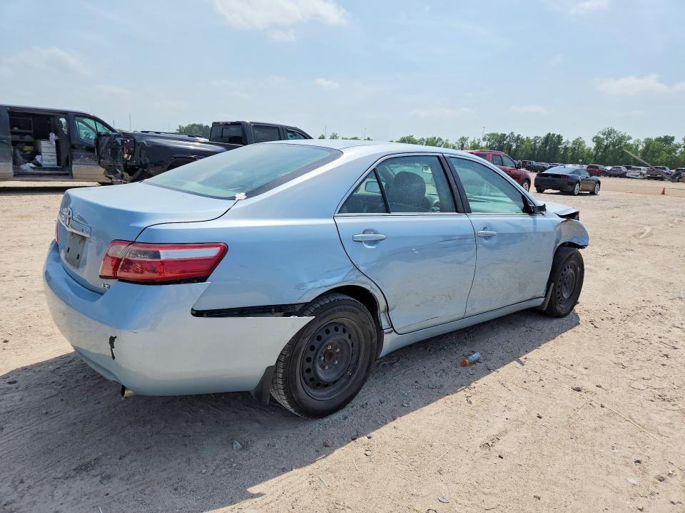 Photo 3 from auction – 2007 TOYOTA CAMRY with VIN 4T1BE46K87U700597