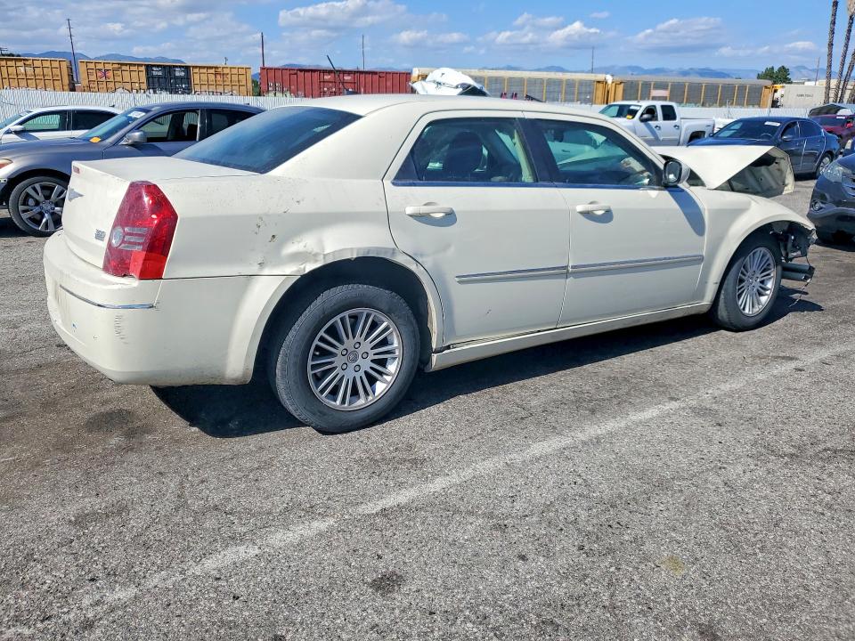 Zdjęcie 3 z aukcji – 2008 CHRYSLER 300 z VIN 2C3KA53G58H211749