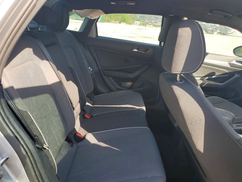 Photo 10 from auction – 2026 VOLKSWAGEN JETTA with VIN 3VWBW7BU2TM003643