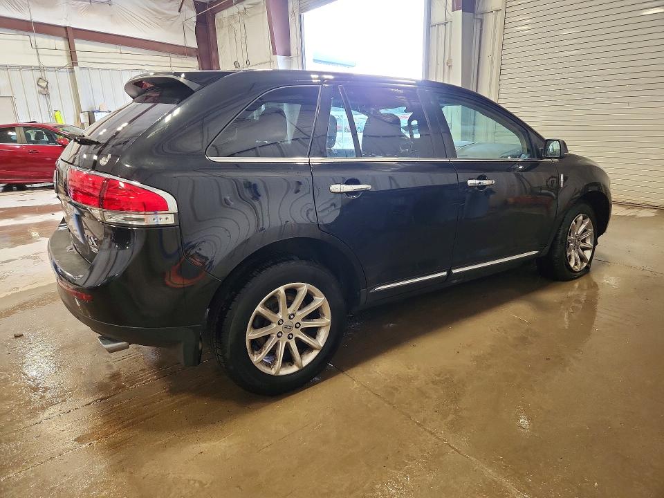 Photo 3 from auction – 2013 LINCOLN MKX with VIN 2LMDJ8JKXDBL05572