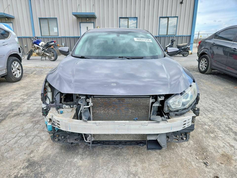 Photo 5 from auction – 2016 HONDA CIVIC with VIN 19XFC2F5XGE056724