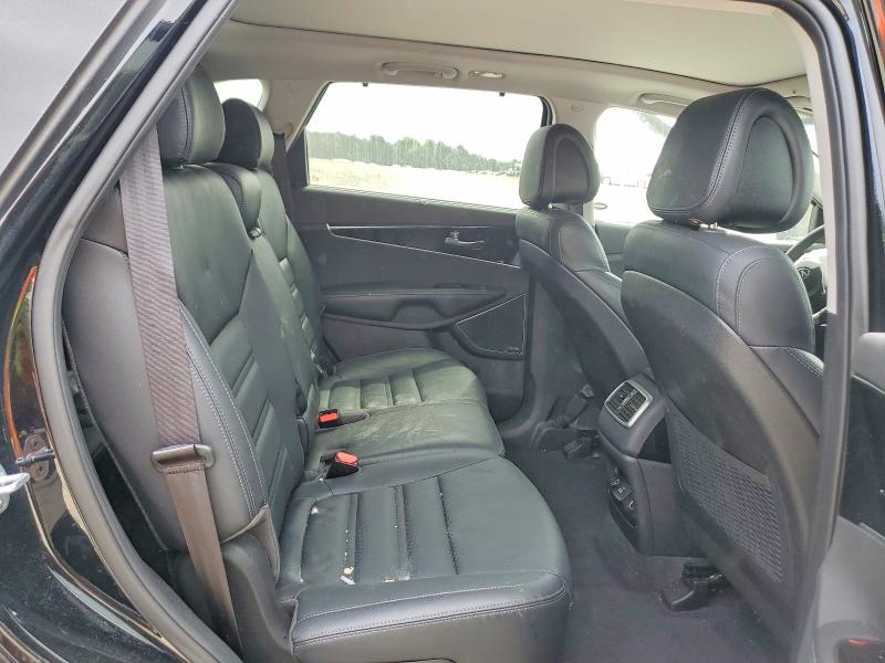 Photo 11 from auction – 2016 KIA SORENTO with VIN 5XYPK4A54GG161370