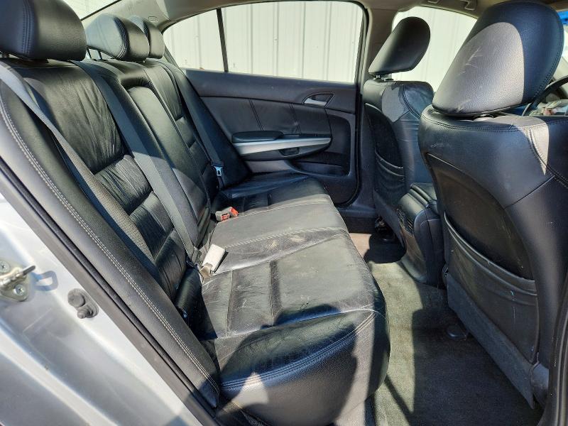 Photo 10 from auction – 2010 HONDA ACCORD with VIN 1HGCP2F85AA157635