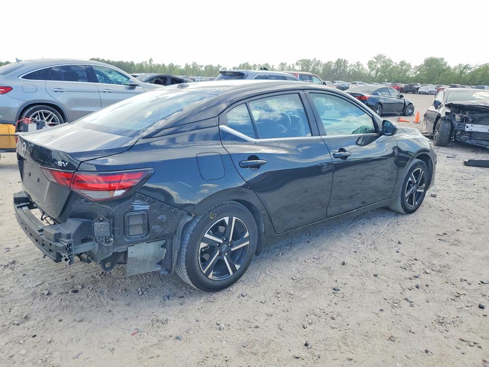 Photo 3 from auction – 2024 NISSAN SENTRA with VIN 3N1AB8CV1RY266444
