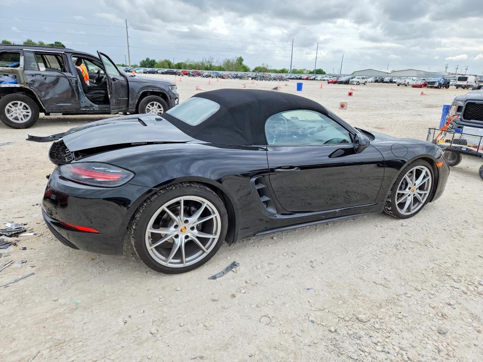 Photo 3 from auction – 2023 PORSCHE BOXSTER with VIN WP0CA2A88PS205137