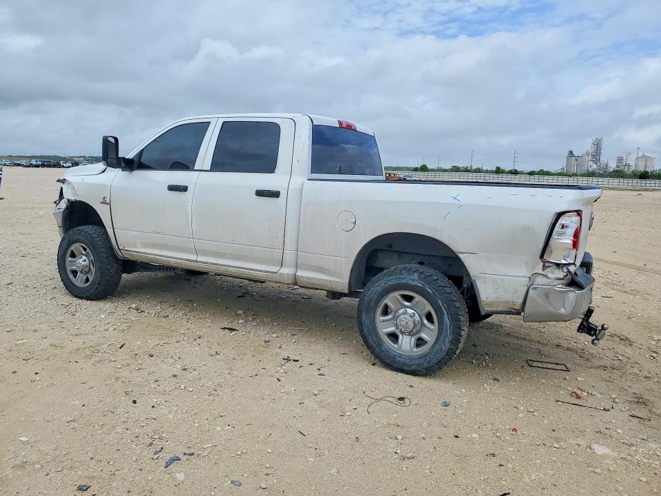 Photo 2 from auction – 2016 RAM 2500 with VIN 3C6UR5CL0GG148057