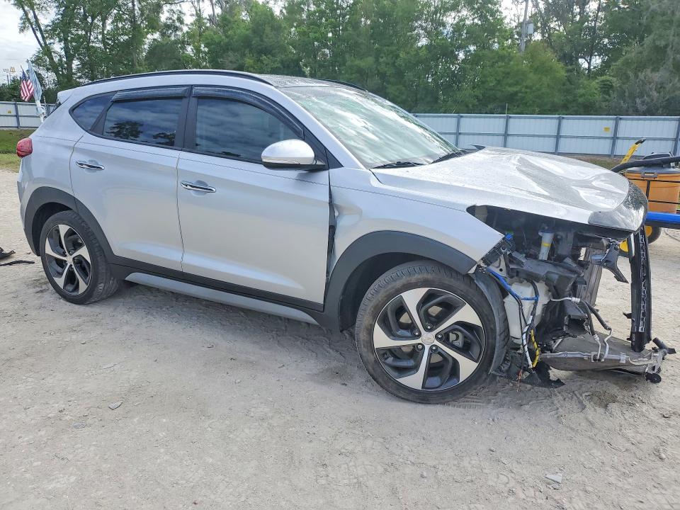Photo 4 from auction – 2018 HYUNDAI TUCSON with VIN KM8J33A2XJU655978