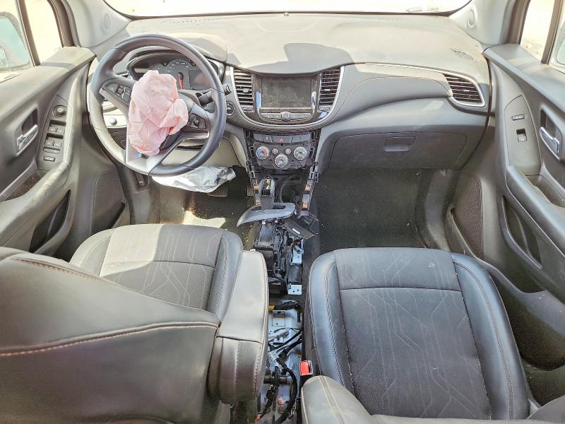 Photo 8 from auction – 2022 CHEVROLET TRAX with VIN KL7CJPSM9NB556688