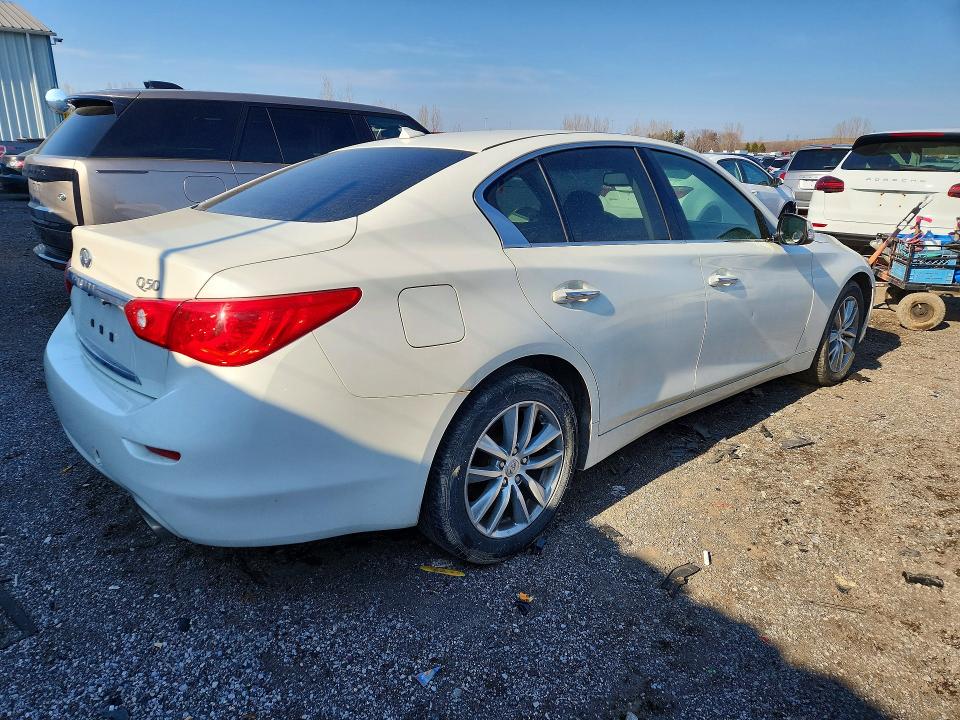 Photo 3 from auction – 2016 INFINITI Q50 with VIN JN1CV7AR2GM251192