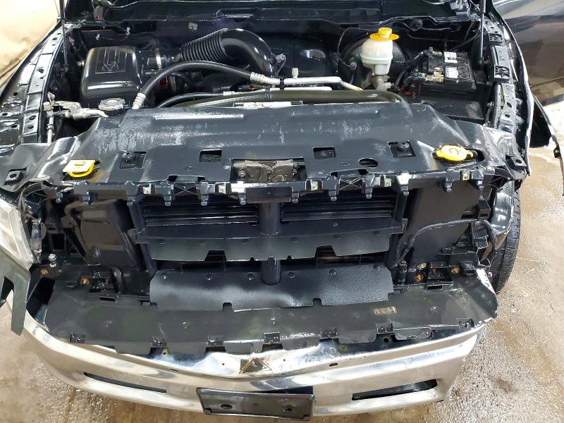 Снимка 11 от търг – 2016 RAM 1500 с VIN 1C6RR7LT1GS406824