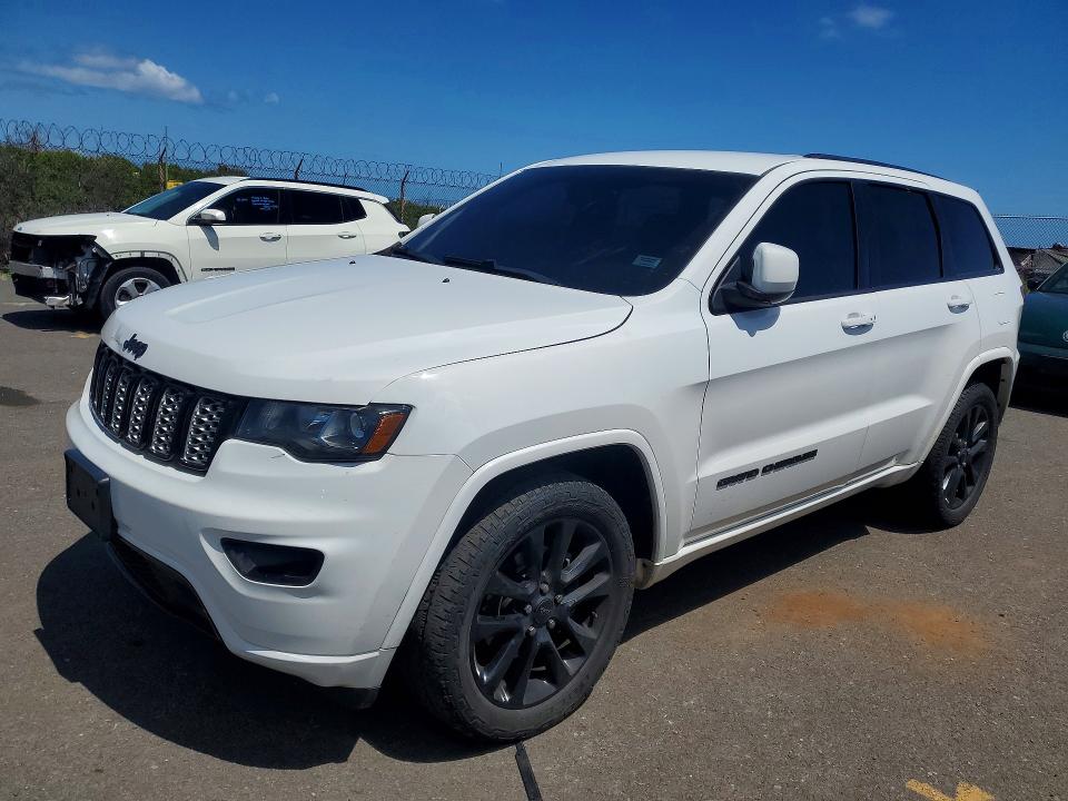 JEEP GRAND CHEROKEE 2017 with VIN 1C4RJFAG2HC771895 - Photo from auction
