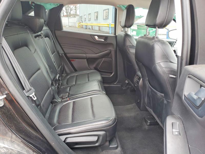 Photo 10 from auction – 2022 FORD ESCAPE with VIN 1FMCU9J95NUA69622