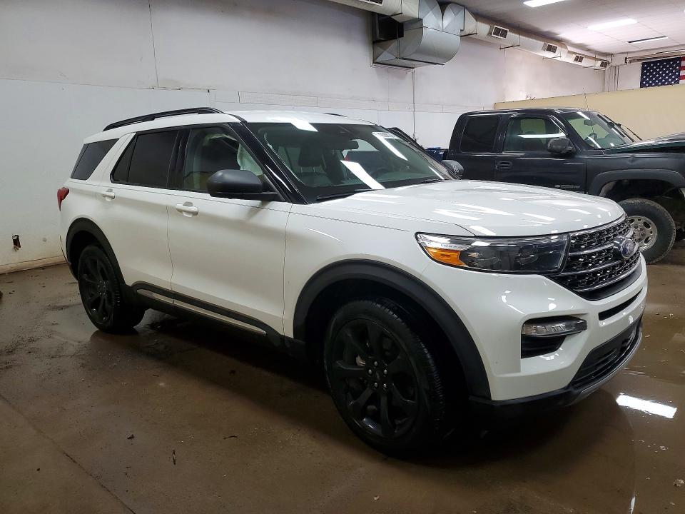 Photo 4 from auction – 2022 FORD EXPLORER with VIN 1FMSK8DHXNGB73424