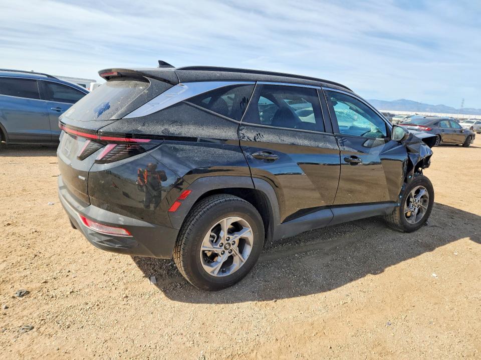 Photo 3 from auction – 2023 HYUNDAI TUCSON with VIN 5NMJBCAE5PH189491