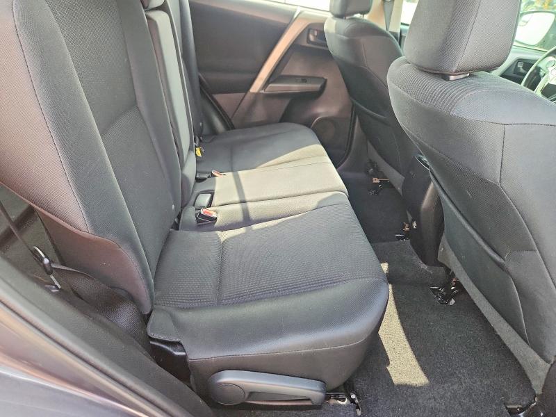 Photo 10 from auction – 2016 TOYOTA RAV4 with VIN 2T3BFREVXGW433007