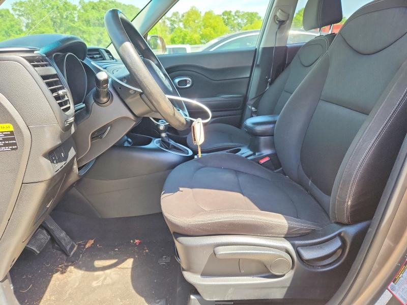 Photo 7 from auction – 2017 KIA SOUL with VIN KNDJN2A2XH7483663