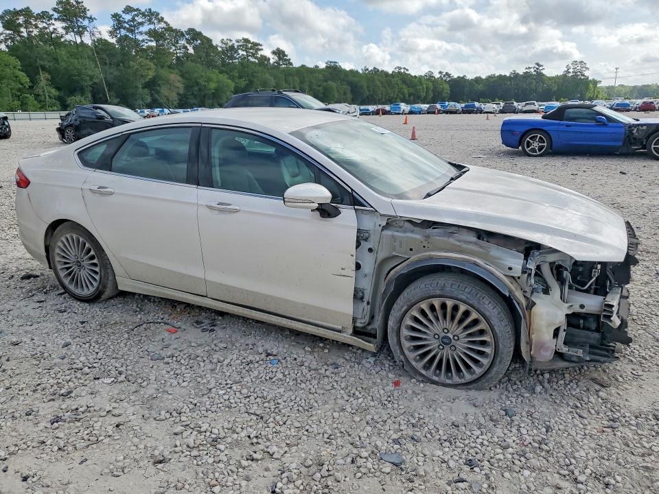 Photo 4 from auction – 2016 FORD FUSION with VIN 3FA6P0K98GR228040