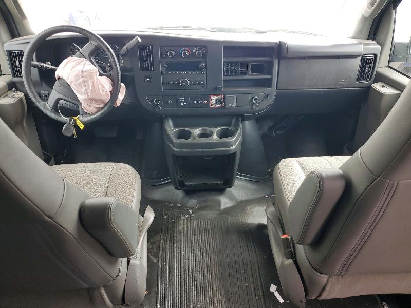 Photo 8 from auction – 2025 CHEV EXPRESS CUTAW with VIN 1GCWGAFP4S1108859