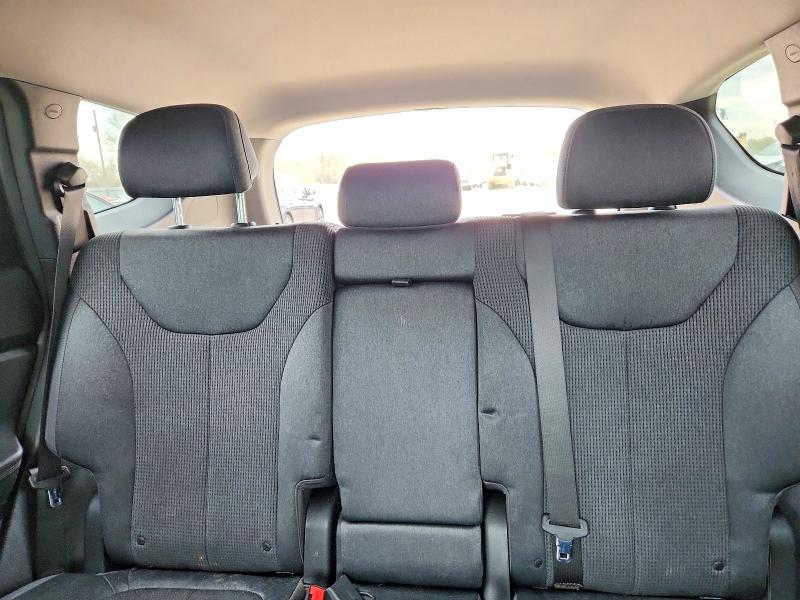 Photo 10 from auction – 2019 HYUNDAI SANTA FE with VIN 5NMS3CAD3KH004663