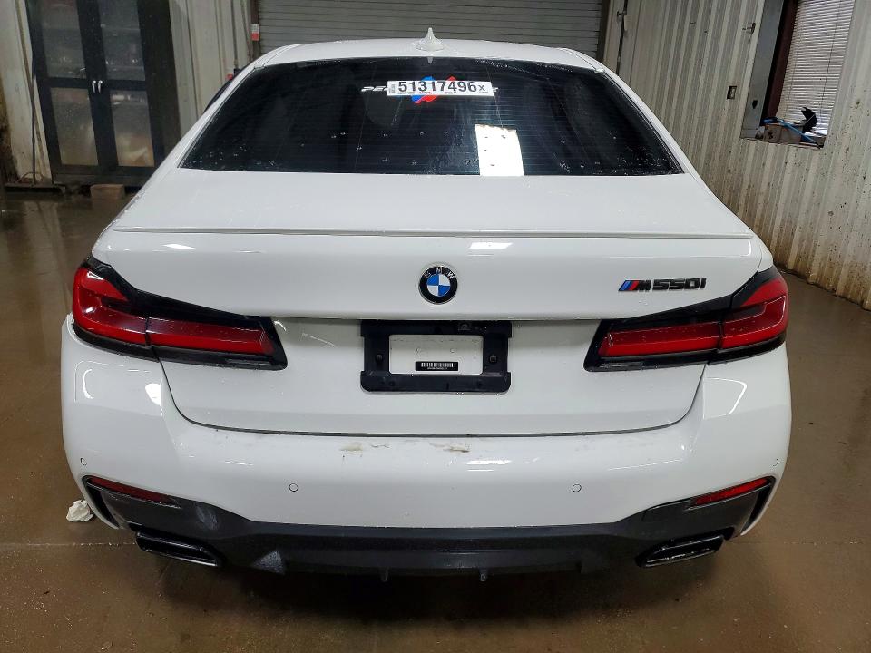 Photo 6 from auction – 2021 BMW M550XI with VIN WBA13BK0XMCH31057