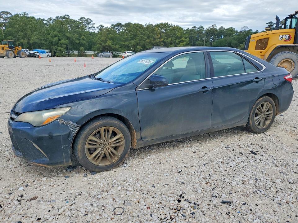 TOYOTA CAMRY 2015 with VIN 4T1BF1FK3FU032010 - Photo from auction